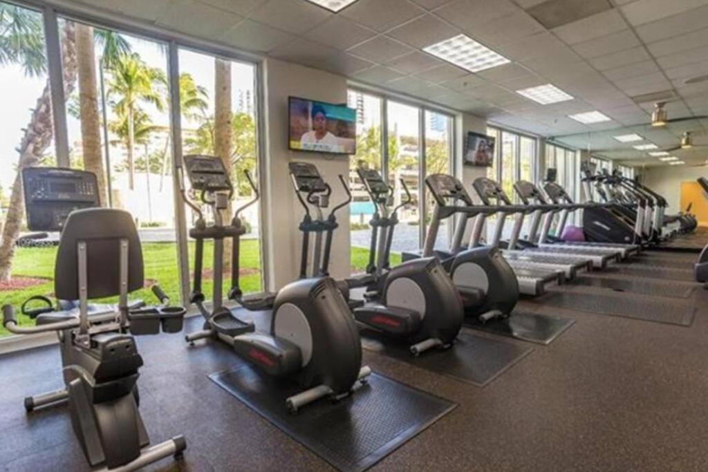 Ferienwohnung Breathtaking Ocean View! 15Th Floor Miami Beach Exterior foto