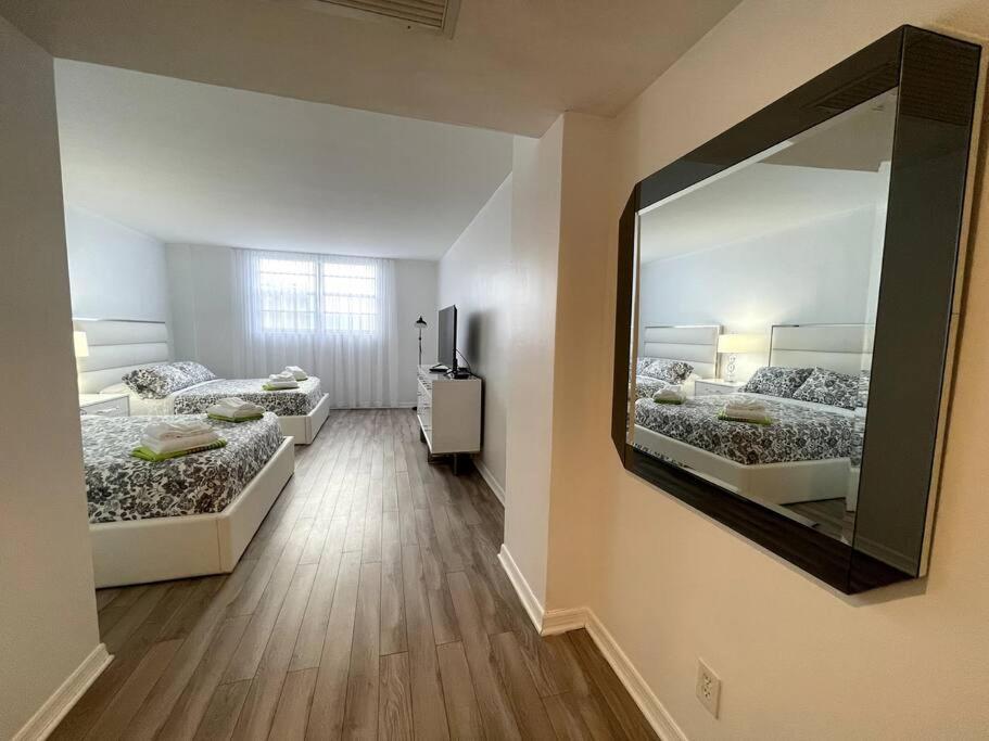 Ferienwohnung Breathtaking Ocean View! 15Th Floor Miami Beach Exterior foto