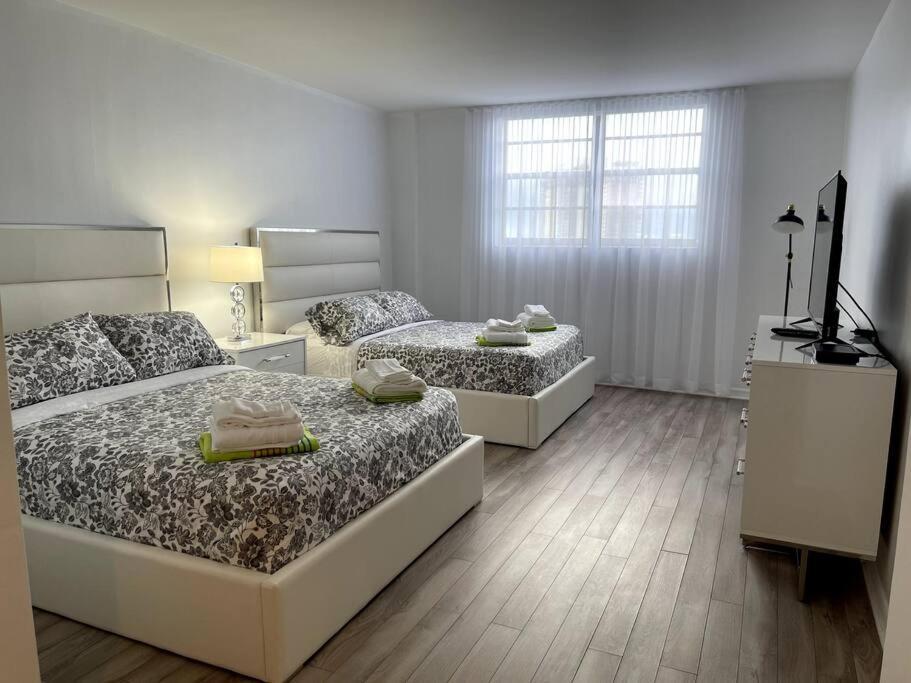 Ferienwohnung Breathtaking Ocean View! 15Th Floor Miami Beach Exterior foto